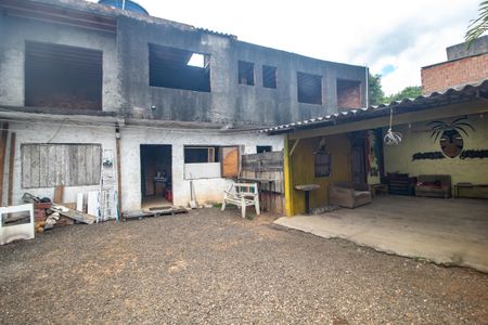 Casa para alugar com 450m², 6 quartos e 5 vagasQuintal/ casa 2