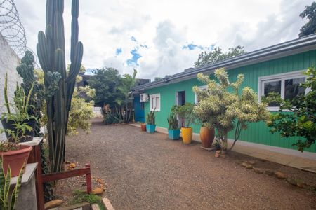 Casa para alugar com 450m², 6 quartos e 5 vagasQuintal/garagem