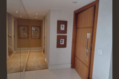 Apartamento à venda com 184m², 3 quartos e 6 vagasFoto 22