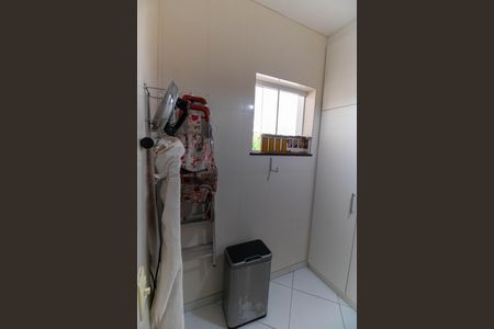 Casa de condomínio à venda com 400m², 4 quartos e 4 vagas Casa de condomínio à venda com 400m², 4 quartos e 4 vagasQuarto de Serviço