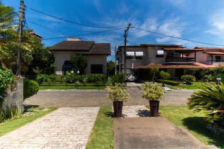Casa de condomínio à venda com 400m², 4 quartos e 4 vagas Casa de condomínio à venda com 400m², 4 quartos e 4 vagasVista da Sala