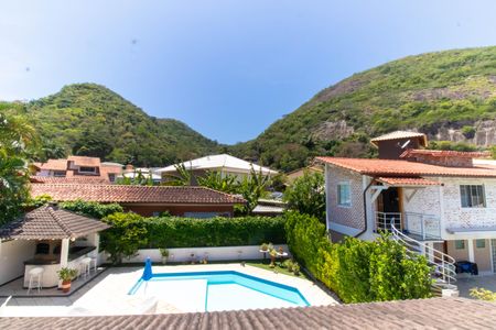 Casa de condomínio à venda com 400m², 4 quartos e 4 vagas Casa de condomínio à venda com 400m², 4 quartos e 4 vagasVista do Quarto 1