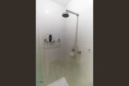 Casa de condomínio à venda com 400m², 4 quartos e 4 vagas Casa de condomínio à venda com 400m², 4 quartos e 4 vagasBanheiro Social