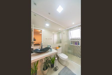 Apartamento à venda com 126m², 3 quartos e 3 vagas Apartamento à venda com 126m², 3 quartos e 3 vagasBanheiro do Quarto 3