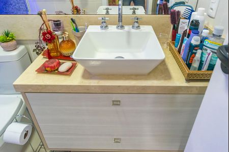 Apartamento à venda com 126m², 3 quartos e 3 vagas Apartamento à venda com 126m², 3 quartos e 3 vagasBanheiro do Quarto 1