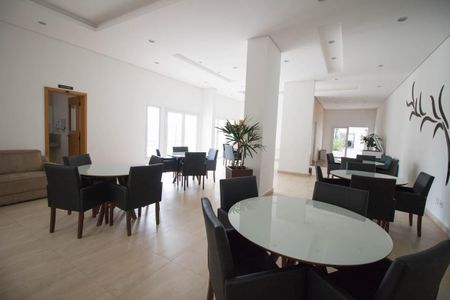 Apartamento à venda com 126m², 3 quartos e 3 vagas Apartamento à venda com 126m², 3 quartos e 3 vagasÁrea comum - Salão de festas