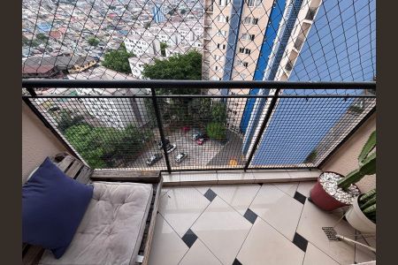 Apartamento para alugar com 58m², 2 quartos e 1 vaga Apartamento para alugar com 58m², 2 quartos e 1 vagaVaranda