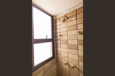 Apartamento para alugar com 263m², 3 quartos e 2 vagas Apartamento para alugar com 263m², 3 quartos e 2 vagasBanheiro da Suíte 2