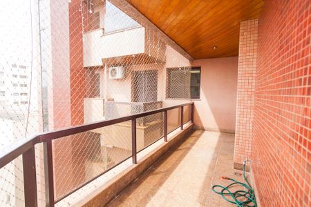 Apartamento para alugar com 263m², 3 quartos e 2 vagas Apartamento para alugar com 263m², 3 quartos e 2 vagasVaranda da Sala