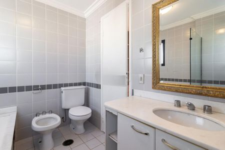 Apartamento à venda com 190m², 4 quartos e 3 vagas