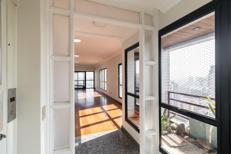 Apartamento à venda com 190m², 4 quartos e 3 vagas