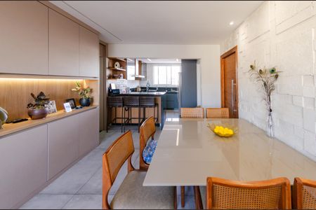 Apartamento à venda com 177m², 3 quartos e 3 vagasSala