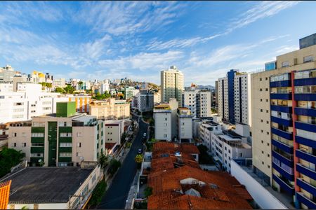 Apartamento à venda com 177m², 3 quartos e 3 vagasVista