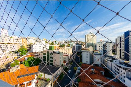 Apartamento à venda com 177m², 3 quartos e 3 vagasVista