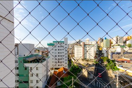 Apartamento à venda com 177m², 3 quartos e 3 vagasVista