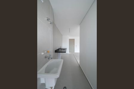 Apartamento à venda com 81m², 2 quartos e 1 vagaÁrea de Serviço