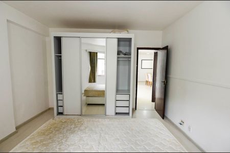 Apartamento à venda com 103m², 2 quartos e 1 vaga Apartamento à venda com 103m², 2 quartos e 1 vagaQuarto