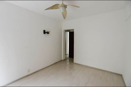 Apartamento à venda com 103m², 2 quartos e 1 vaga Apartamento à venda com 103m², 2 quartos e 1 vagaSuíte