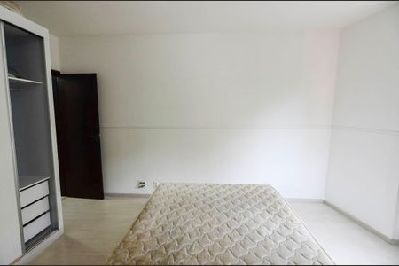 Apartamento à venda com 103m², 2 quartos e 1 vaga Apartamento à venda com 103m², 2 quartos e 1 vagaQuarto