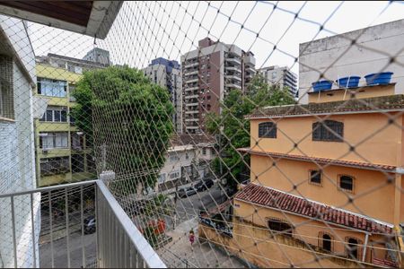 Apartamento à venda com 103m², 2 quartos e 1 vaga Apartamento à venda com 103m², 2 quartos e 1 vagaSala