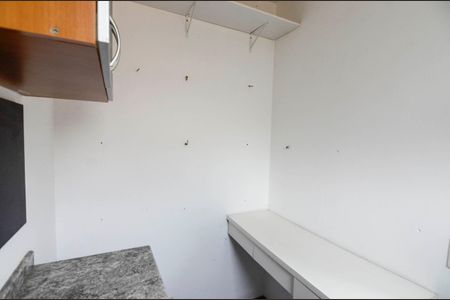 Apartamento à venda com 103m², 2 quartos e 1 vaga Apartamento à venda com 103m², 2 quartos e 1 vagaQuarto de Serviço