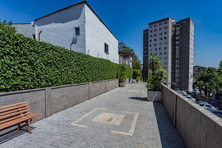 Apartamento para alugar com 58m², 2 quartos e 1 vagaÁrea comum