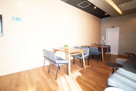 Apartamento à venda com 77m², 2 quartos e 1 vaga Apartamento à venda com 77m², 2 quartos e 1 vagaÁrea comum