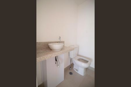 Apartamento à venda com 77m², 2 quartos e 1 vaga Apartamento à venda com 77m², 2 quartos e 1 vagaBanheiro Social