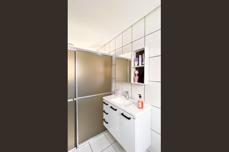 Casa à venda com 250m², 4 quartos e 2 vagas Casa à venda com 250m², 4 quartos e 2 vagasBanheiro da Suíte