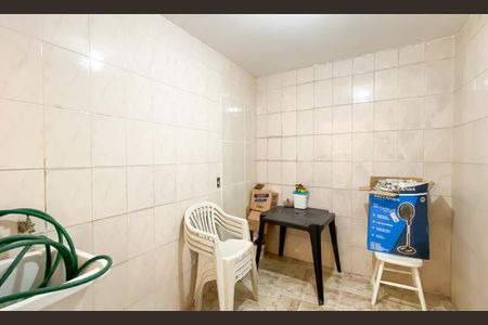 Casa à venda com 250m², 4 quartos e 2 vagas Casa à venda com 250m², 4 quartos e 2 vagasÁrea de Serviço