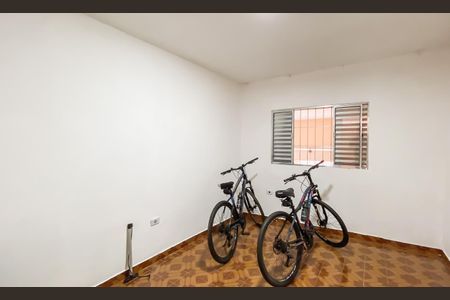 Quarto 1 de casa à venda com 4 quartos, 250m² em Jardim Fernandes, São Paulo