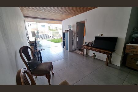 Casa de condomínio à venda com 160m², 1 quarto e 2 vagas Casa de condomínio à venda com 160m², 1 quarto e 2 vagasSala