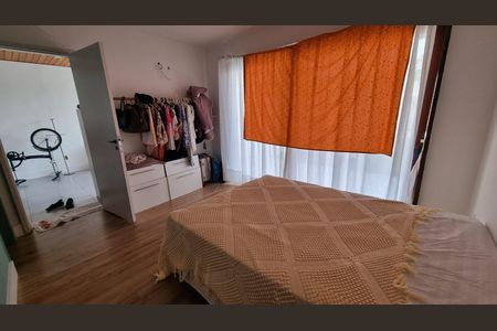 Casa de condomínio à venda com 160m², 1 quarto e 2 vagas Casa de condomínio à venda com 160m², 1 quarto e 2 vagasQuarto