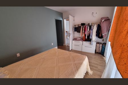 Casa de condomínio à venda com 160m², 1 quarto e 2 vagas Casa de condomínio à venda com 160m², 1 quarto e 2 vagasQuarto