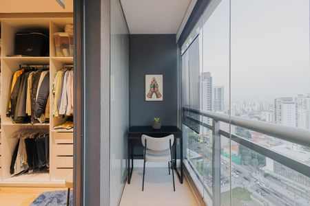 Apartamento à venda com 93m², 2 quartos e 1 vagaVaranda da Suíte