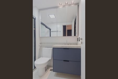 Apartamento à venda com 93m², 2 quartos e 1 vagaBanheiro da Suíte