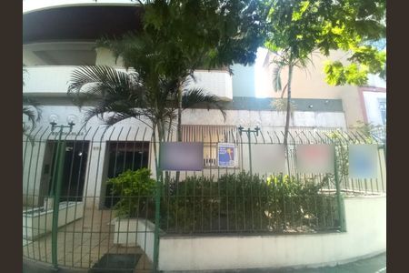 Apartamento para alugar com 240m², 4 quartos e 2 vagasFachada