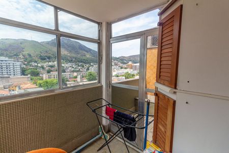 Apartamento para alugar com 240m², 4 quartos e 2 vagasTerraço