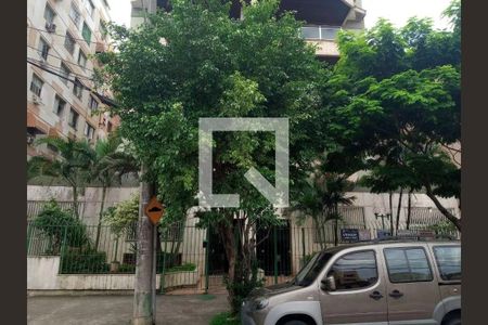 Apartamento para alugar com 240m², 4 quartos e 2 vagasFachada