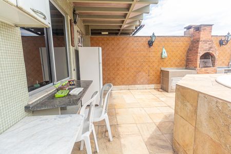 Apartamento para alugar com 240m², 4 quartos e 2 vagasTerraço