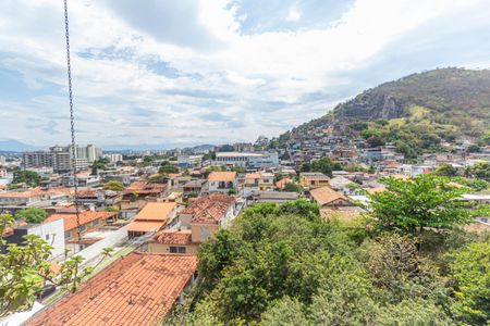 Apartamento para alugar com 240m², 4 quartos e 2 vagasVaranda