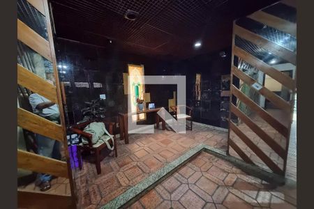 Apartamento para alugar com 240m², 4 quartos e 2 vagasFachada