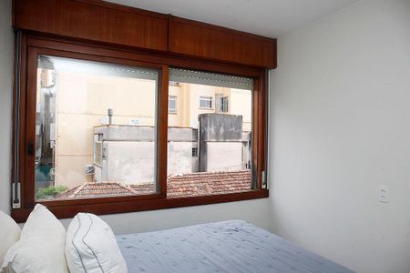 Quarto de apartamento para alugar com 1 quarto, 55m² em Centro Histórico, Porto Alegre