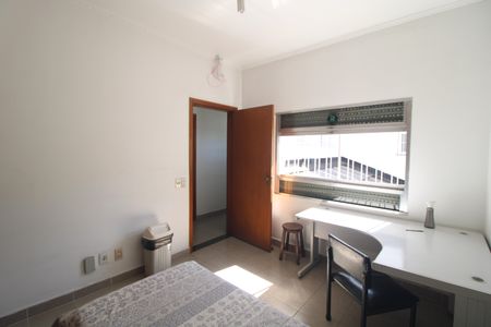 Casa à venda com 550m², 6 quartos e 6 vagasQuarto 1