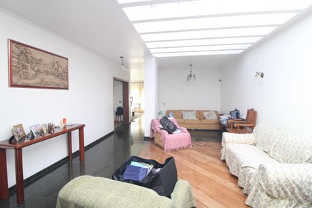 Casa à venda com 550m², 6 quartos e 6 vagasSala 2