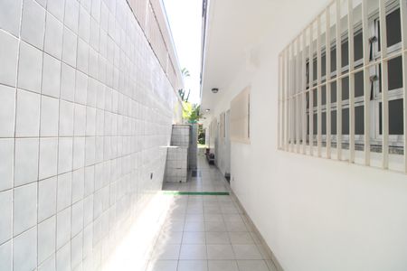 Casa à venda com 550m², 6 quartos e 6 vagasQuintal lateral
