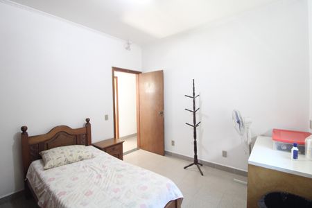 Casa à venda com 550m², 6 quartos e 6 vagasQuarto 2