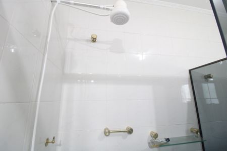 Casa à venda com 550m², 6 quartos e 6 vagasSuíte 1 / banheiro