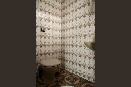 Casa à venda com 200m², 3 quartos e 3 vagasLavabo