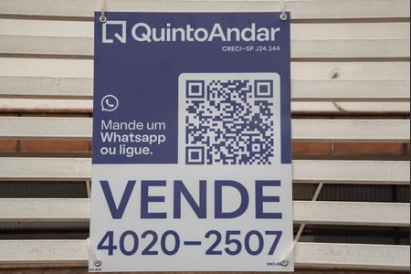 Casa à venda com 200m², 3 quartos e 3 vagasPlaquinha